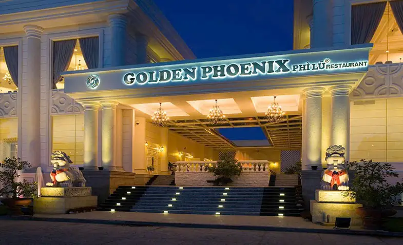 Golden Phoenix — khu đón khách